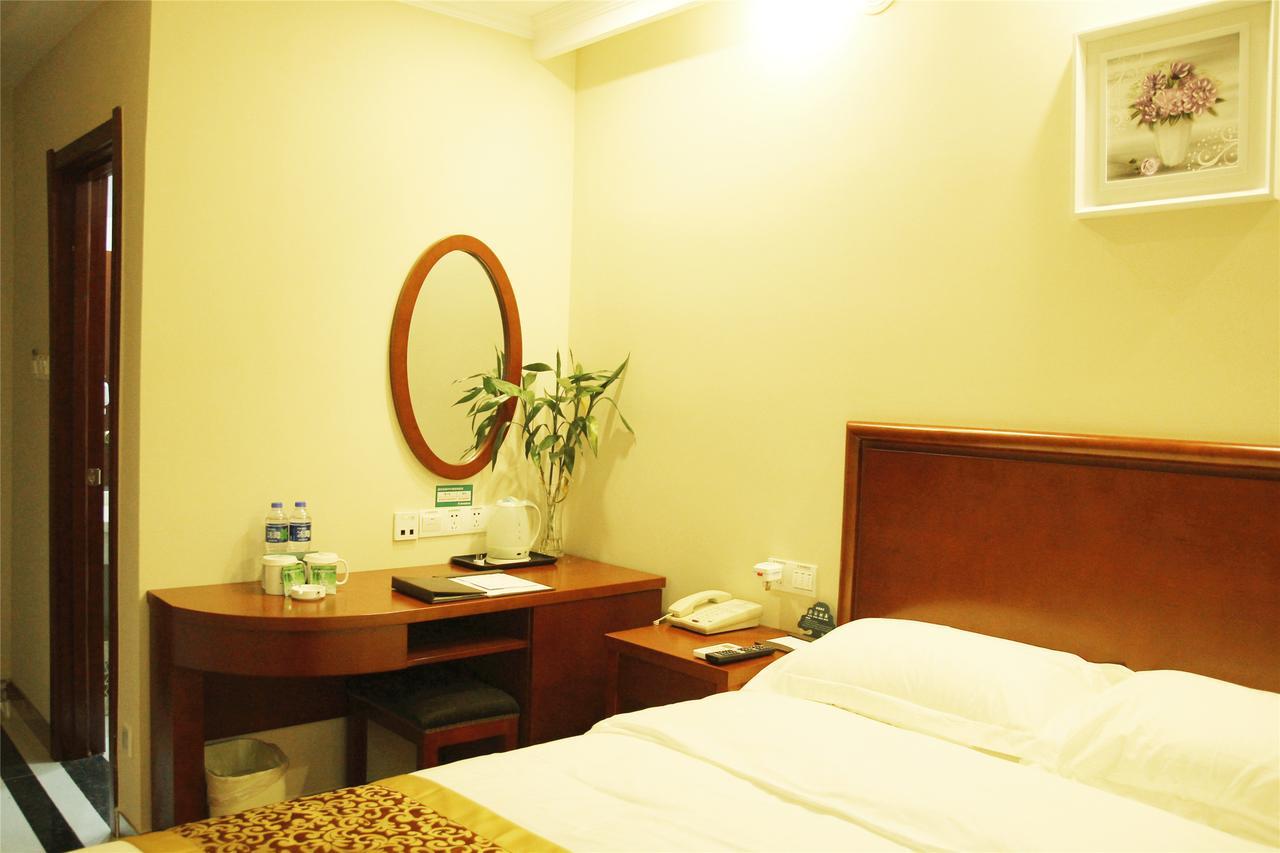 Greentree Inn Zhejiang Jiaxing Zhongan Business Hotel Εξωτερικό φωτογραφία